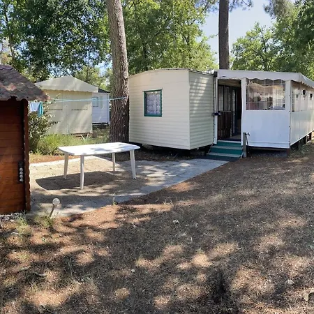 D009 Mobile Home Pour 4 Personnes * ラ・トランブラード